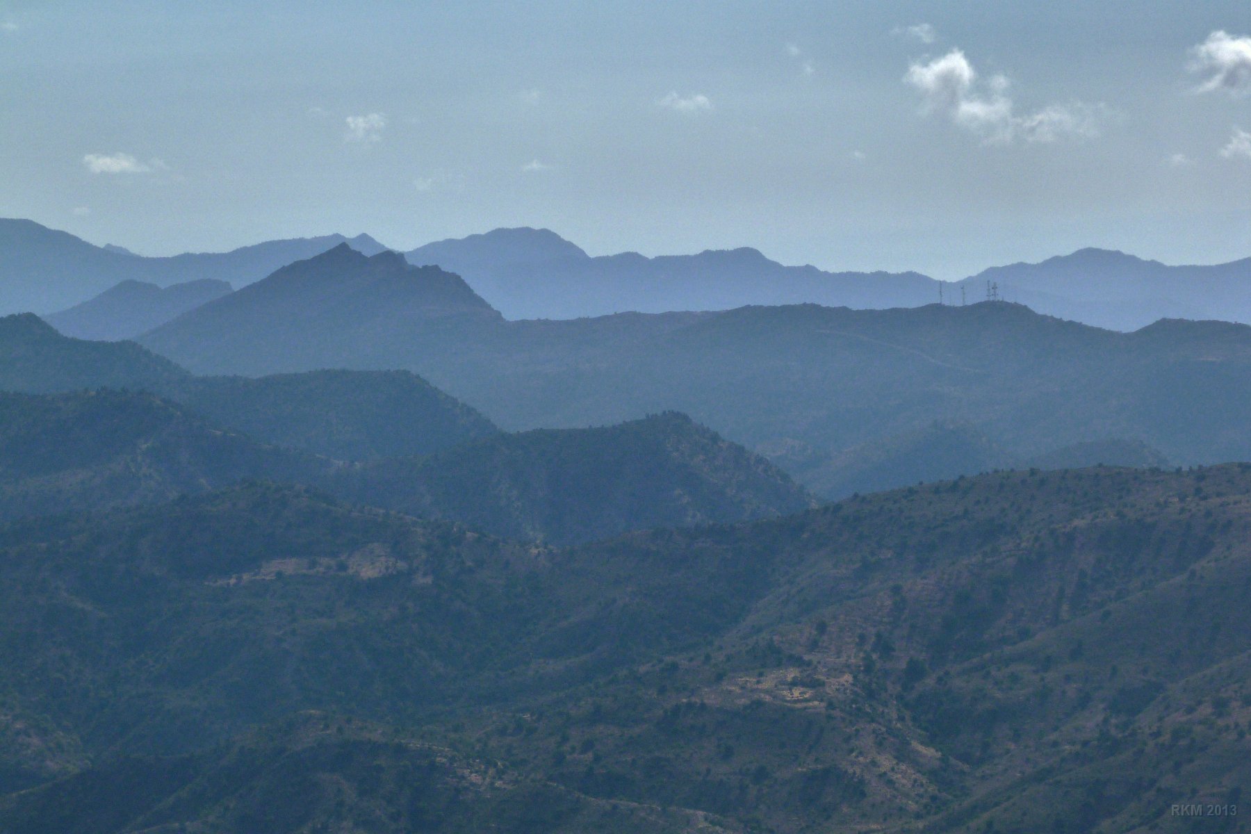 Route vers Imouzzer, la ligne bleue du Haut-Allas